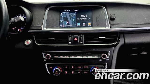 Kia K5 2016 — photo 20