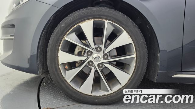 Kia K5 2016 — photo 7