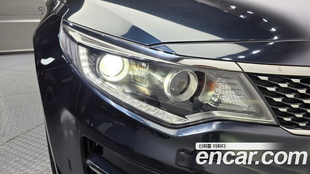 Kia K5 2016 — photo 8