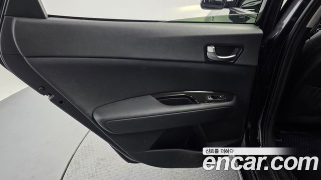 Kia K5 2016 — photo 15