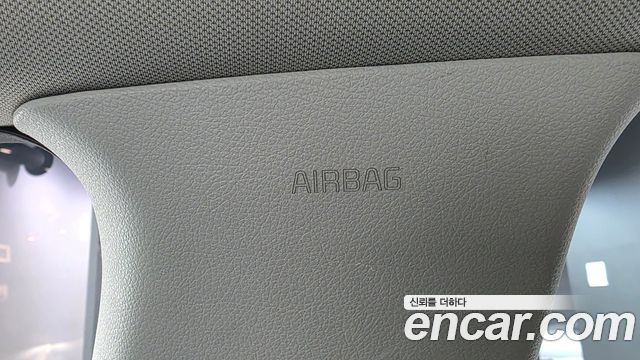 Kia K5 2016 — photo 28