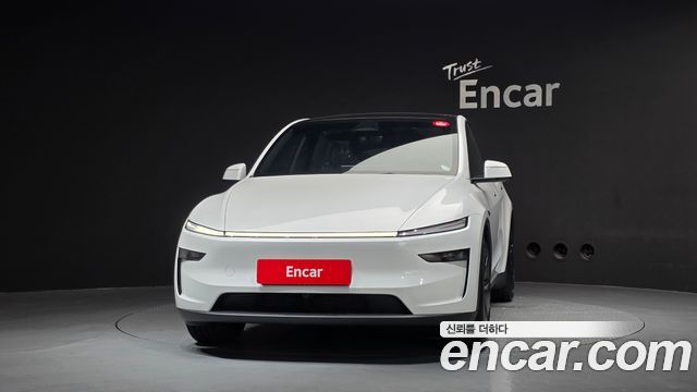 Tesla Model Y 2026 — photo 3