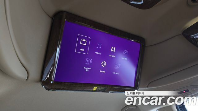 Kia Canival 2016 — photo 23