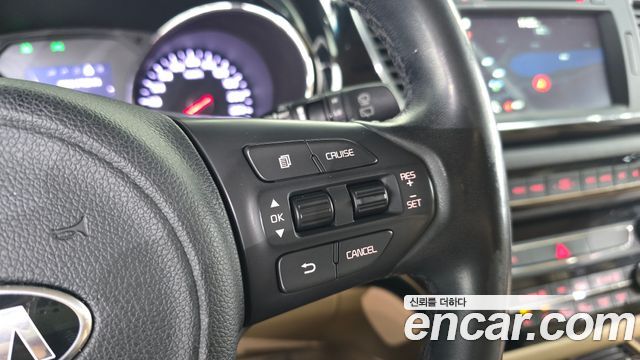 Kia Canival 2016 — photo 30
