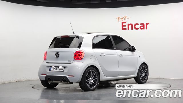 Smart Forfour 2017 — photo 2