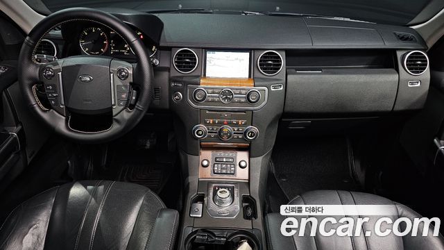 Land Rover Discovery 2016 — photo 7