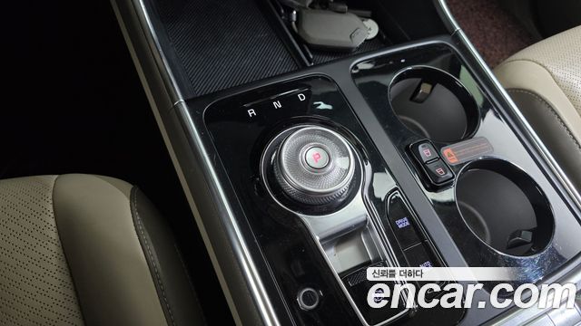 Kia Canival 2024 — photo 12