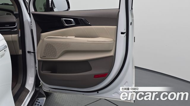 Kia Canival 2024 — photo 15