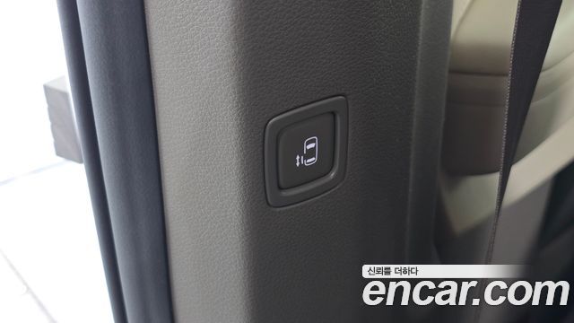 Kia Canival 2024 — photo 27