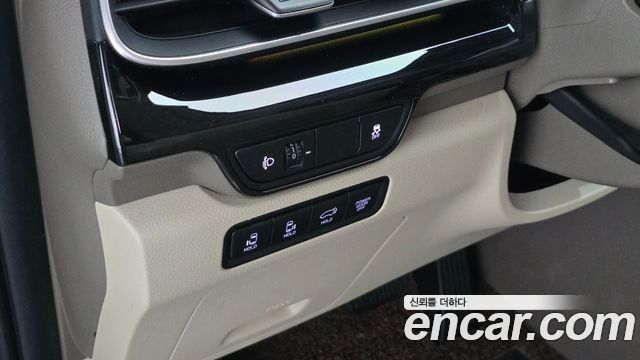 Kia Canival 2024 — photo 30