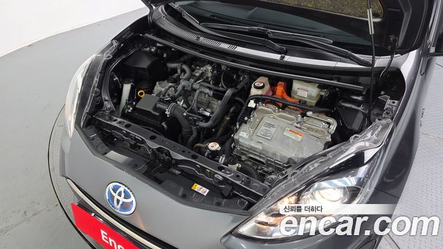 Toyota Prius 2019 — photo 6