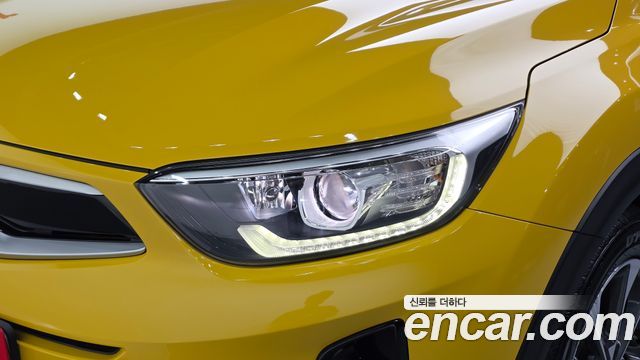 Kia Stonic 2018 — photo 8