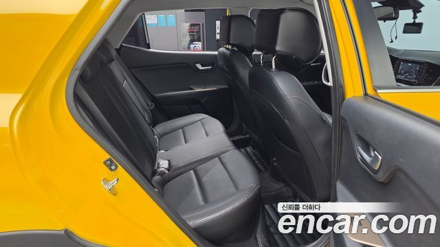 Kia Stonic 2018 — photo 16
