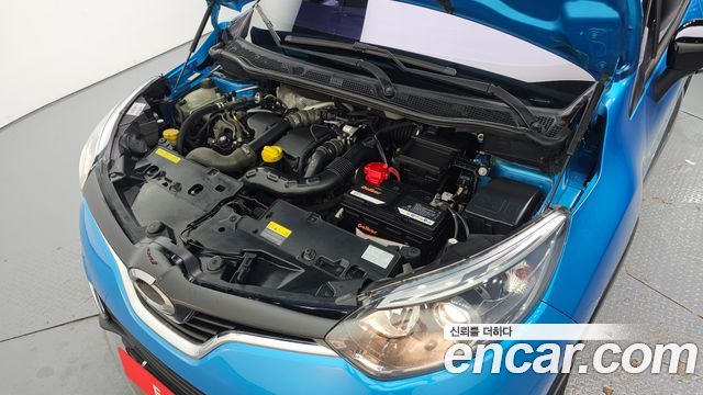 Renault Korea QM3 2017 — photo 6