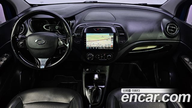 Renault Korea QM3 2017 — photo 7