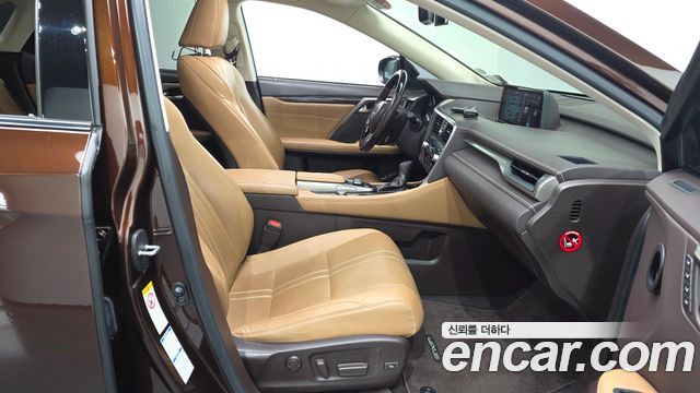 Lexus RX 2016 — photo 11