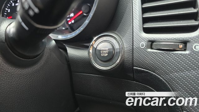 Kia K3 2018 — photo 23