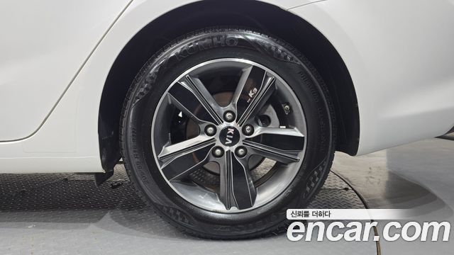 Kia K3 2018 — photo 7