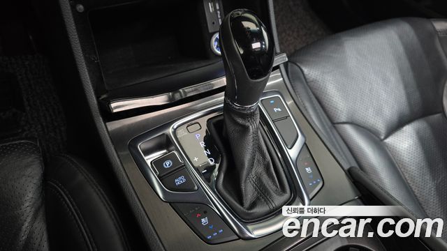 Hyundai Grandeur 2017 — photo 12