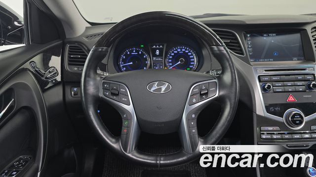 Hyundai Grandeur 2017 — photo 21