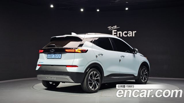 Chevrolet Korea 볼트 EUV 2022 — photo 2