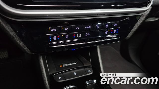 Chevrolet Korea 볼트 EUV 2022 — photo 24