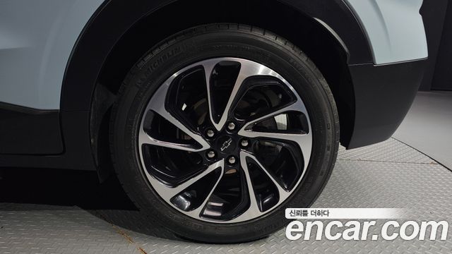 Chevrolet Korea 볼트 EUV 2022 — photo 7