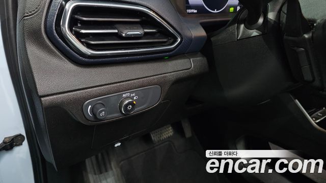 Chevrolet Korea 볼트 EUV 2022 — photo 30