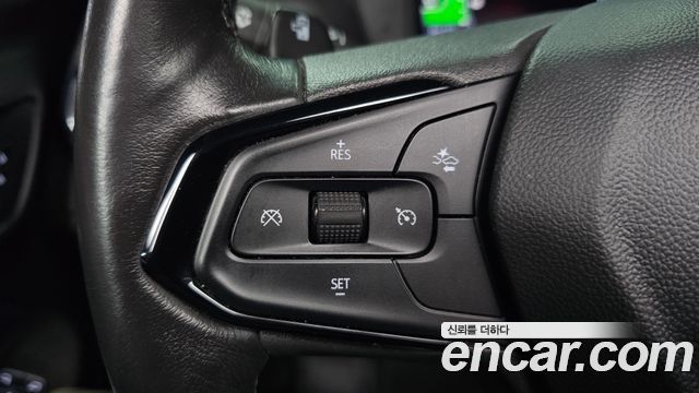 Chevrolet Korea 볼트 EUV 2022 — photo 31