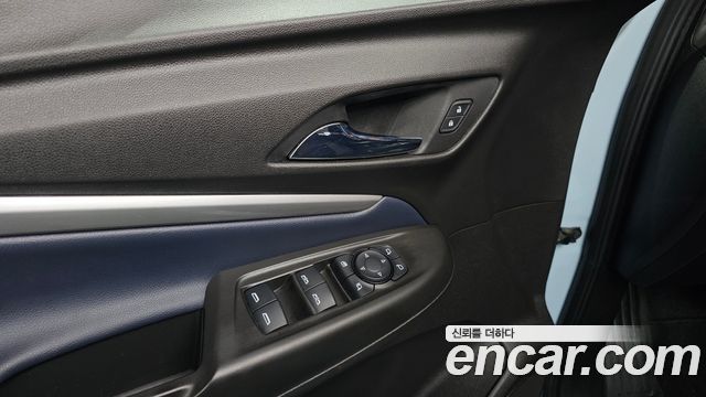 Chevrolet Korea 볼트 EUV 2022 — photo 32
