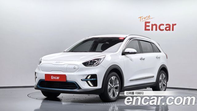 Kia Niro 2022 — photo 1