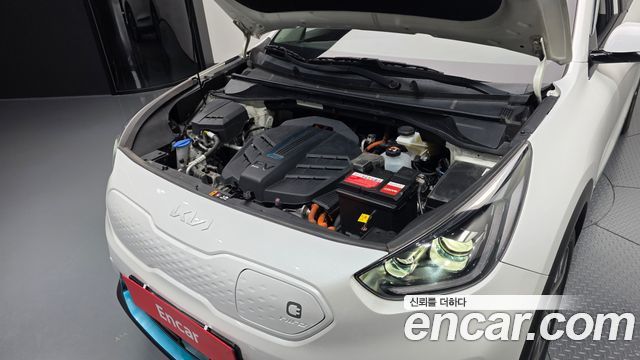 Kia Niro 2022 — photo 6