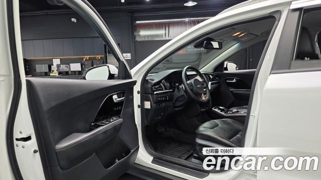 Kia Niro 2022 — photo 13