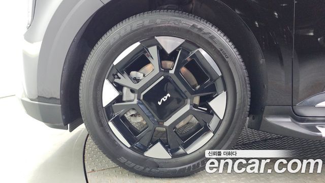 Kia Canival 2025 — photo 5