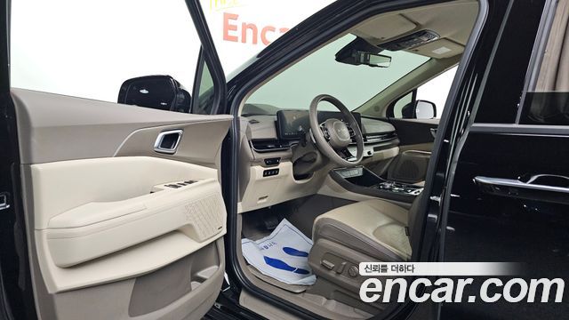 Kia Canival 2025 — photo 10