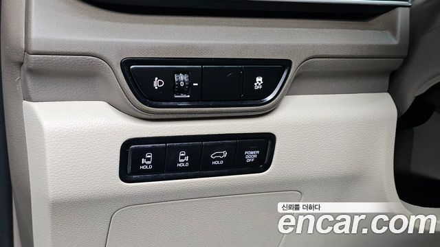 Kia Canival 2025 — photo 12