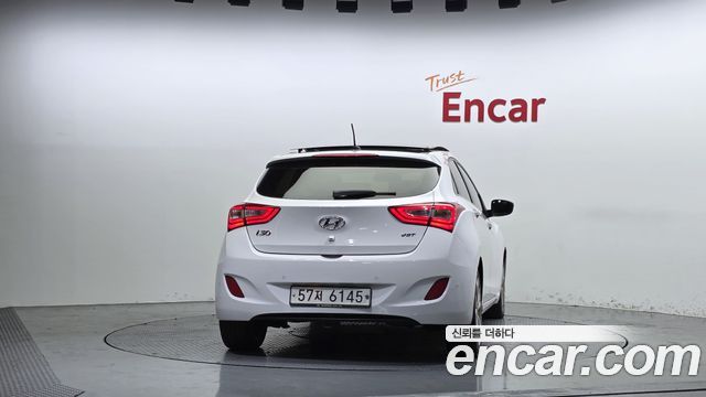 Hyundai i30 2012 — photo 4