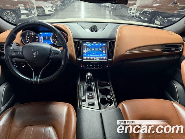 Maserati Levante 2017 — photo 7