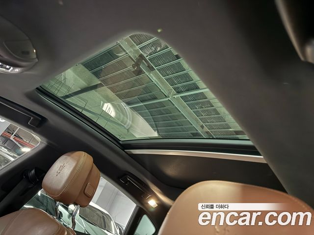 Maserati Levante 2017 — photo 15