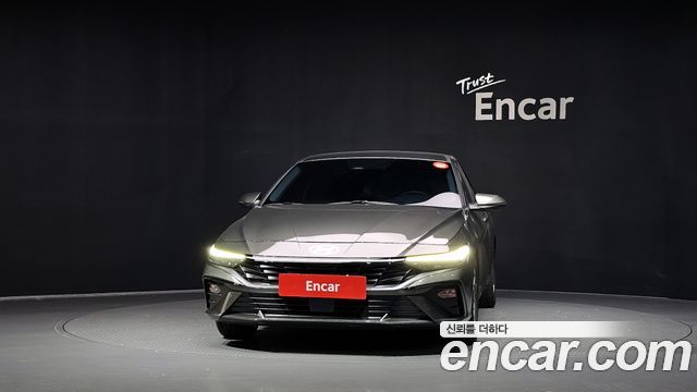 Hyundai AVANTE 2024 — photo 3