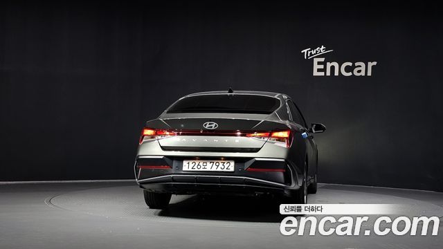 Hyundai AVANTE 2024 — photo 4