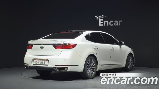 Kia K7 2019 — photo 2