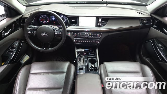 Kia K7 2019 — photo 10