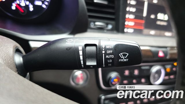 Kia K7 2019 — photo 26