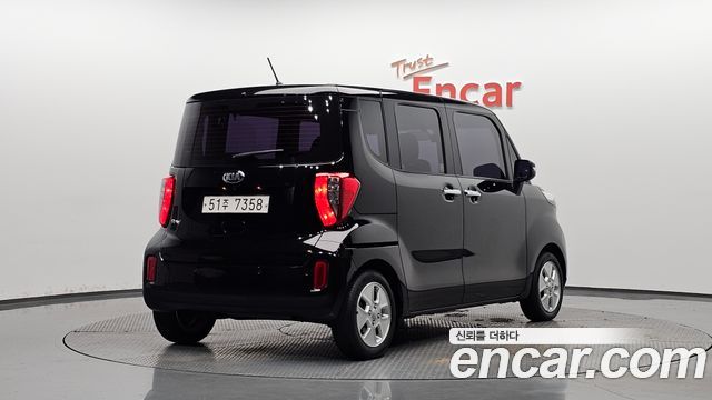 Kia RAY 2017 — photo 2