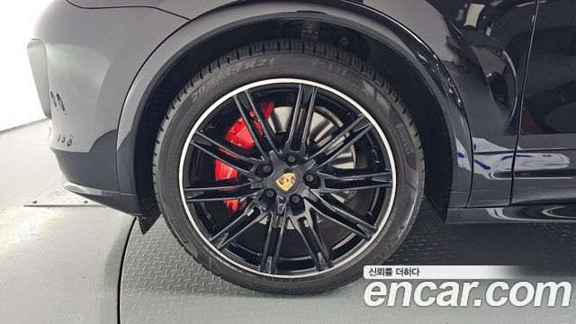 Porsche Cayenne 2018 — photo 5