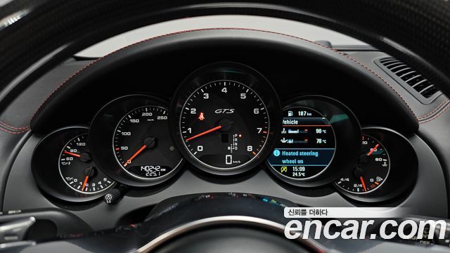 Porsche Cayenne 2018 — photo 11