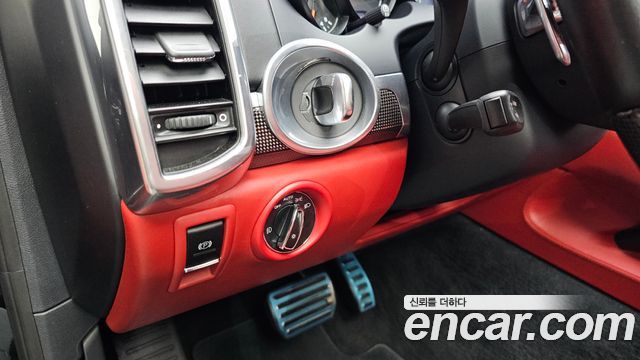 Porsche Cayenne 2018 — photo 20