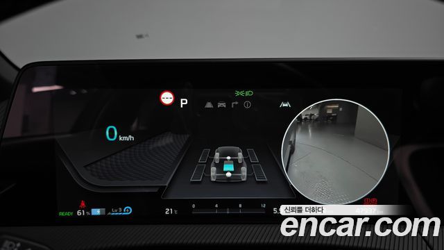 Kia EV6 2023 — photo 11