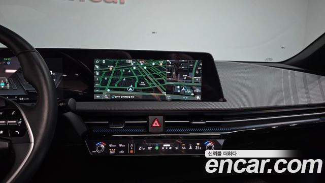 Kia EV6 2023 — photo 20
